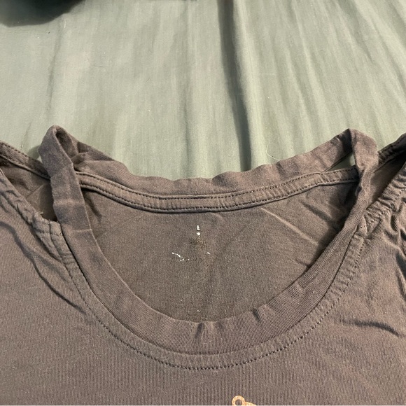 Disney World Castle T Shirt with cutouts - Picture 2 of 2